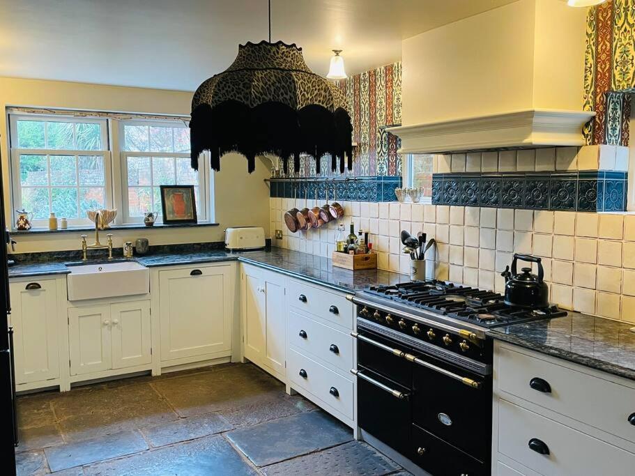 Escape To Ash House 18Th Century Manor In Somerset Martock Eksteriør bilde